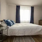 Apartsw241 *