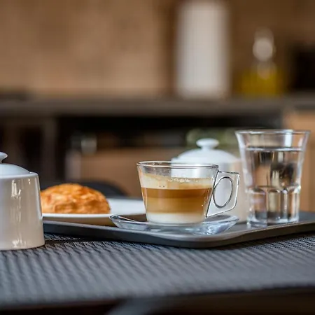 Apartsw241 * 옐레니아구라