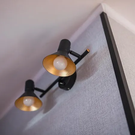 Apartsw241 아파트 옐레니아구라